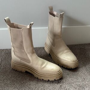 Cream Women's Chunky Ankle Boots